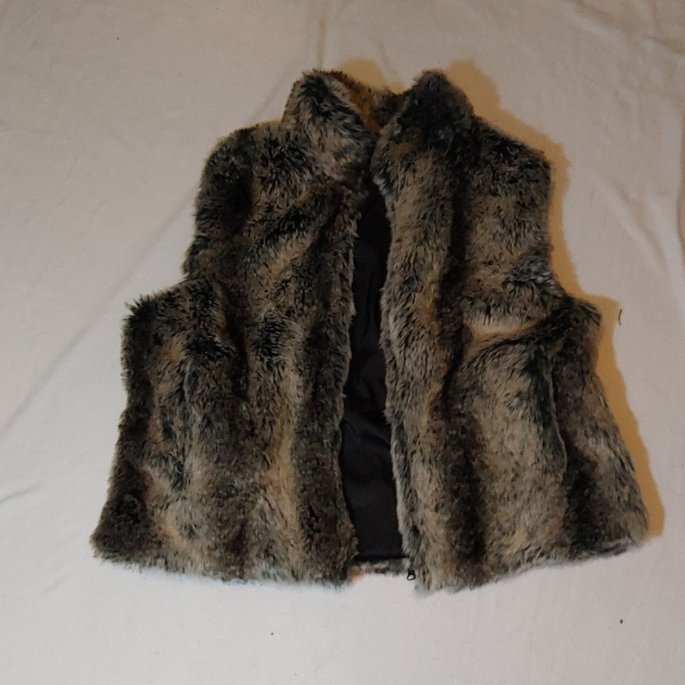 Blassport Women Vest Faux Fur Reversible  XL